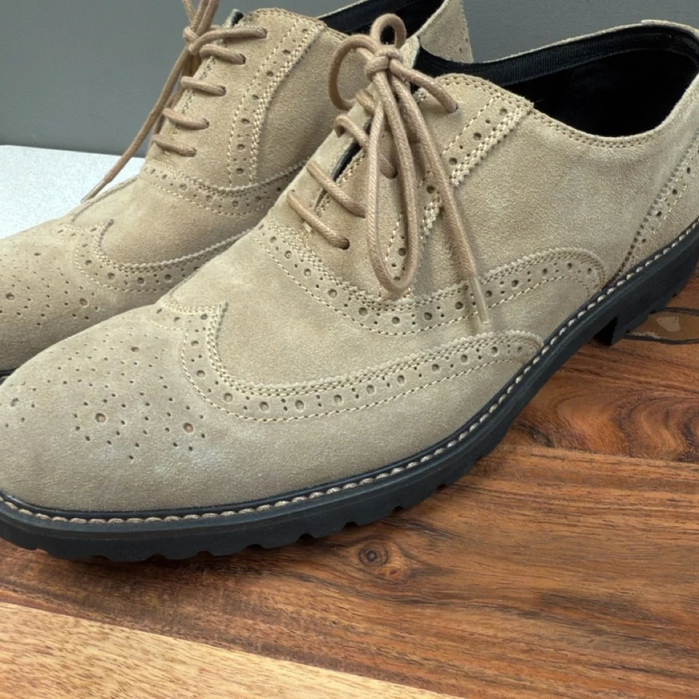 Elegant Tan Suede Derby Shoes‎